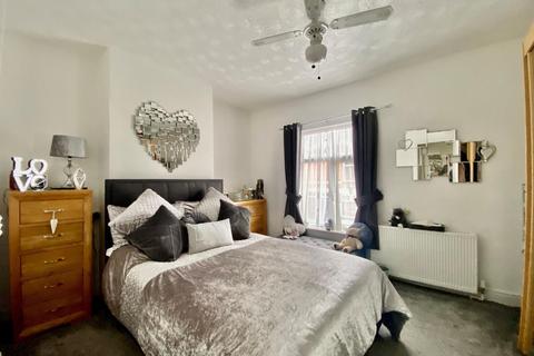 80 Baker Street, Northampton, NN2 6DJ