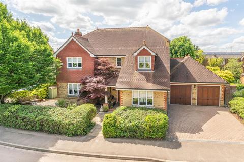 4 The Wilderness, East Molesey, KT8 0JT