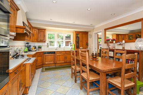 4 The Wilderness, East Molesey, KT8 0JT