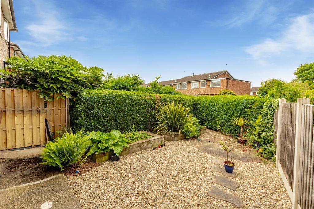 Garden (2)-HDR copy.jpg