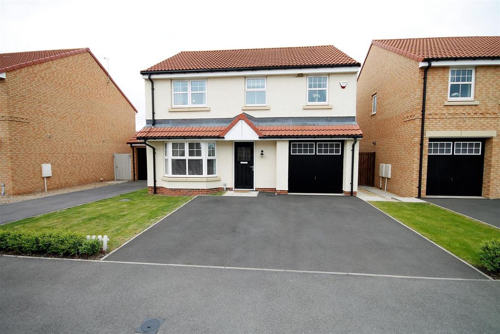 Harper Grove, Durham Gate, County Durham 4 bed detached house £265,000