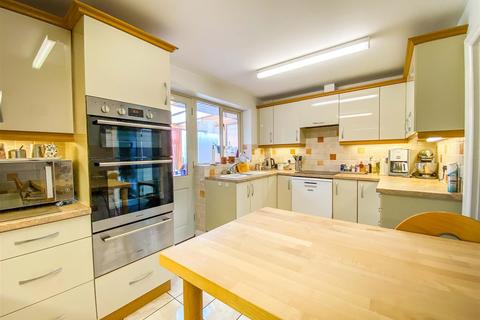 42 Coppice Drive, Craven Arms, SY7 9RQ