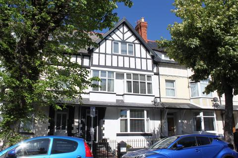 5 bedroom terraced house for sale, Charlton Street, Llandudno