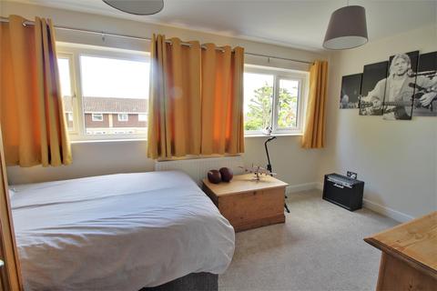 23 Oak Way, Huntley, Gloucester, GL19 3SD