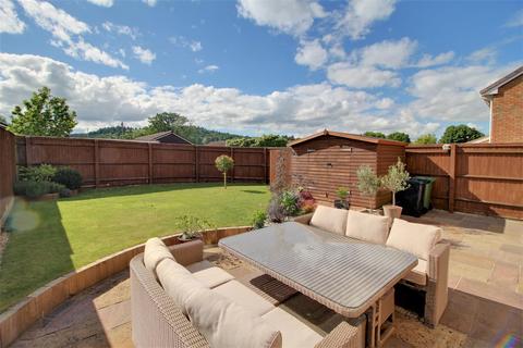 23 Oak Way, Huntley, Gloucester, GL19 3SD