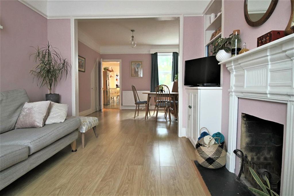 Wantage Road, Reading 3 bed end of terrace house for sale £400,000