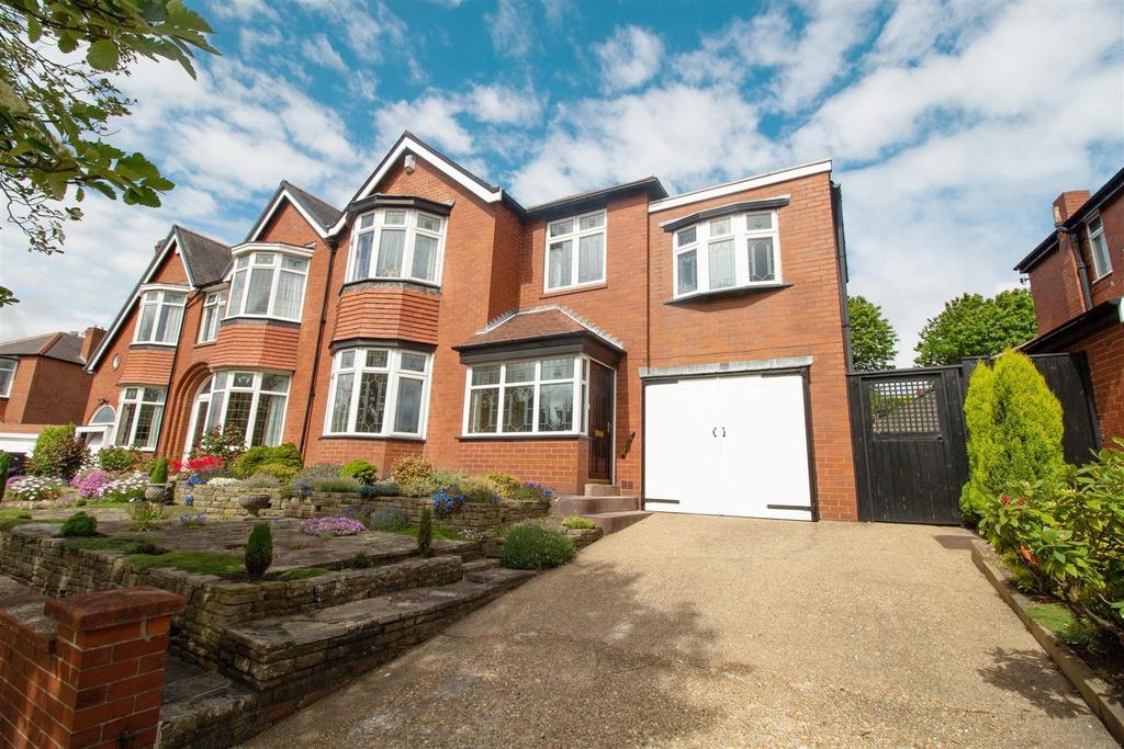 Valley Drive, Low Fell, Gateshead 4 bed semidetached house £475,000