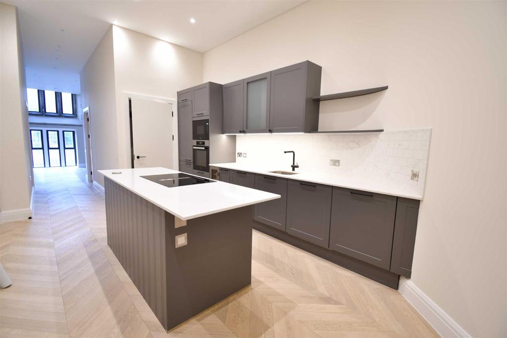 Barnabas Apartments, 40a Holden Road... 2 bed flat £2,200 pcm (£508 pw)