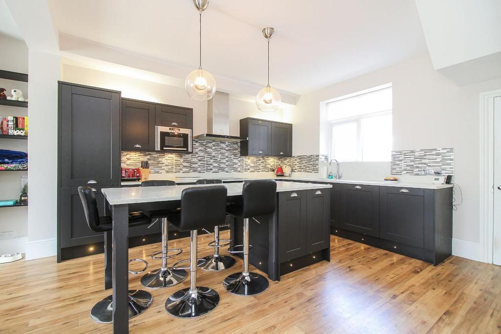 Edwina Gardens, North Shields 2 bed terraced house £189,950