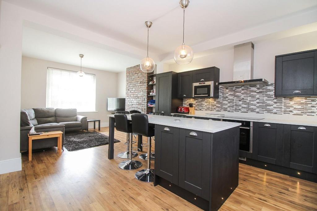 Edwina Gardens, North Shields 2 bed terraced house £189,950
