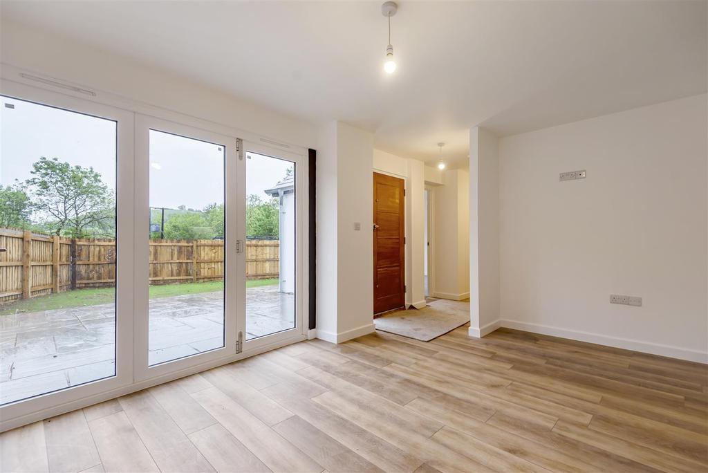 Bickington, Newton Abbot 2 bed bungalow £295,000