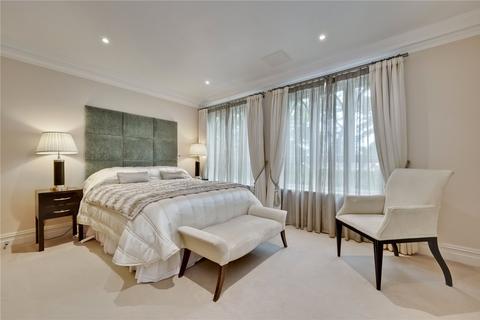 2 bedroom apartment for sale - Rosemary Gate, 14 Esher Park Avenue, Esher, Surrey, KT10