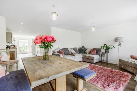 8 Leconfield Drive, Wetherby, LS22 6BF