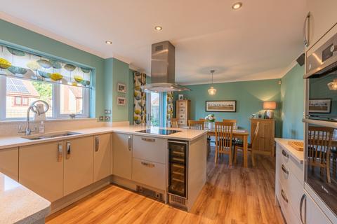 20 Turnpike Gate, Wickwar, Wotton-under-edge, GL12 8ND