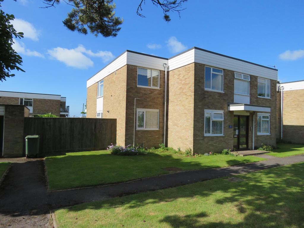 Janred Court, Sea Road, Barton On Sea, BH25 7PF 2 bed flat £950 pcm