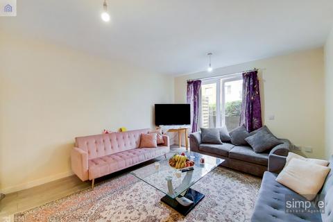 2 bedroom apartment for sale, Taywood Road, Northolt, UB5