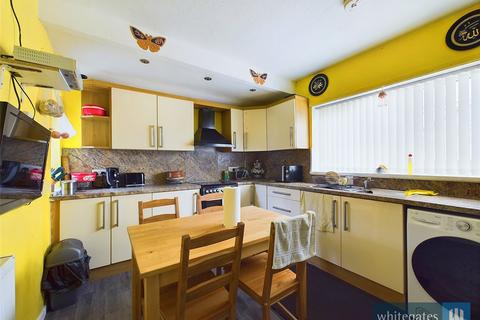 124 Cecil Avenue, Bradford, BD7 3BS