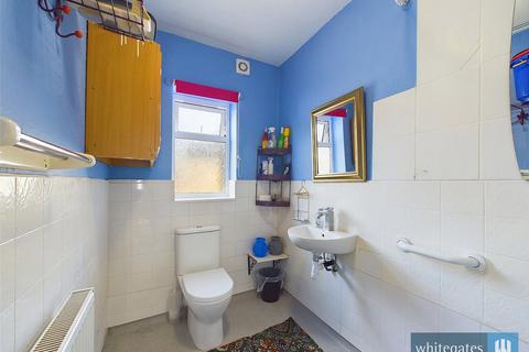 124 Cecil Avenue, Bradford, BD7 3BS