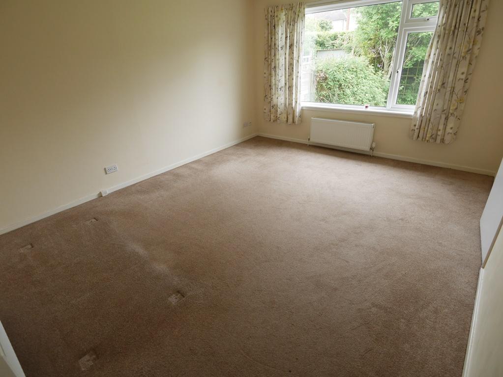 23 A Mosspark Avenue, Dumfries, DG1 4 PA - Braidwood