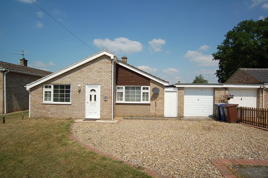 Larch Close, Lakenheath, Brandon, Suffolk, IP27 3 bed bungalow for sale