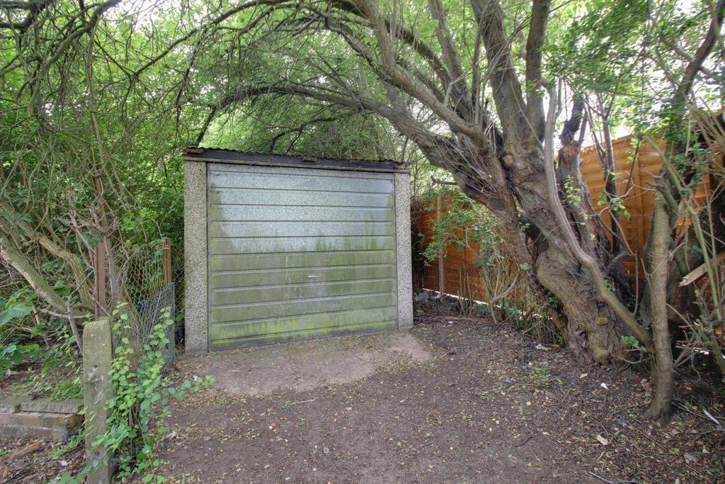 Single Garage