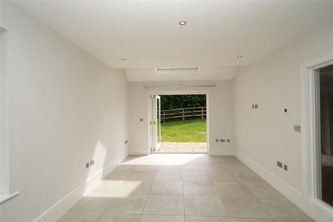 9 Gosse Mews, Broadway, WR12 7FD