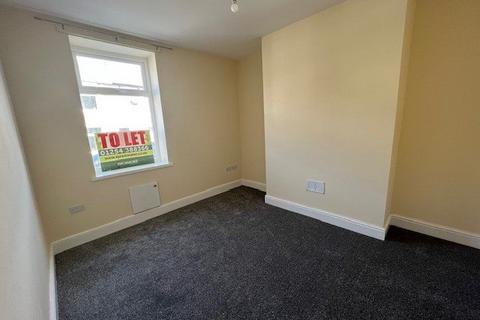 2 bedroom terraced house to rent, Victoria Street, Oswaldtwistle