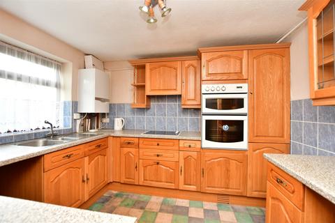 15 Winston Road, Rochester, ME2 2QR
