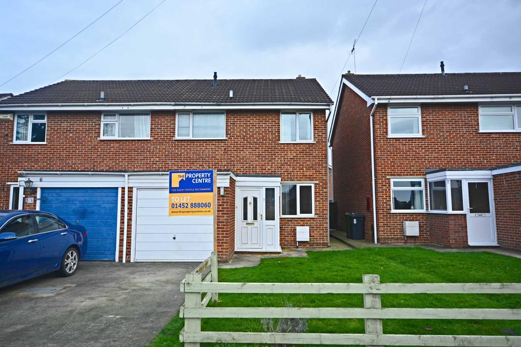 Crispin Close, Longlevens, Gloucester, GL2 3 bed apartment £995 pcm