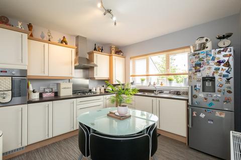 9 William Geddes Place, Blairgowrie, PH10 6FE