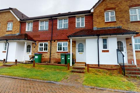 2 bedroom terraced house to rent - Grice Close, Hawkinge, Folkestone, Kent, CT18