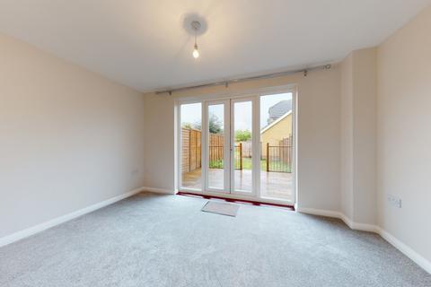 2 bedroom terraced house to rent, Grice Close, Hawkinge, Folkestone, Kent, CT18