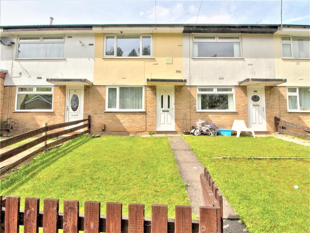 Glenwood Drive, Middleton M24 2TH 2 bed terraced house £725 pcm (£167 pw)