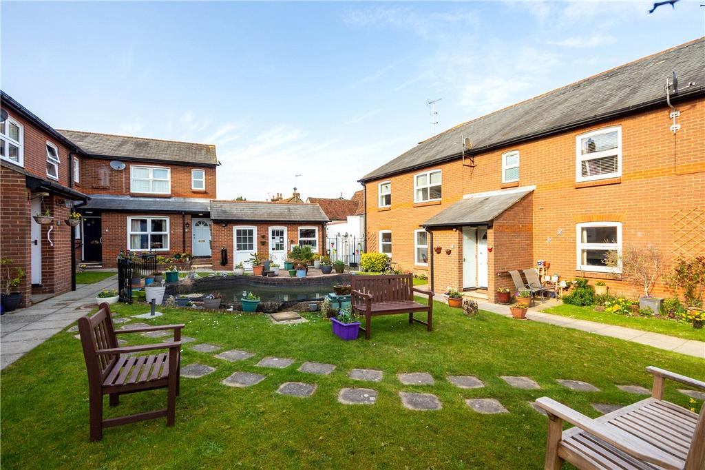 New Place, Redbourn, St. Albans, Hertfordshire 1 bed retirement