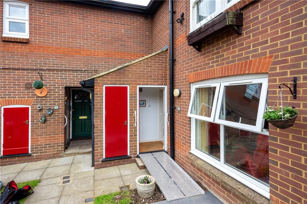 New Place, Redbourn, St. Albans, Hertfordshire 1 bed retirement