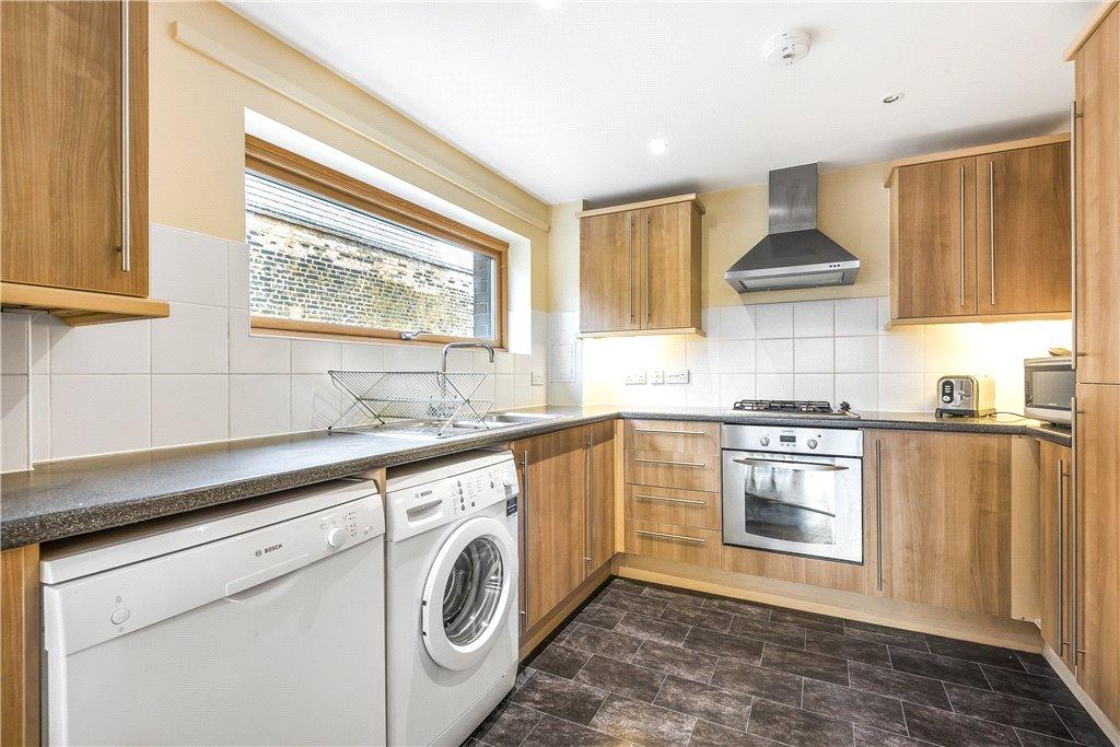 Reception/Kitchen
