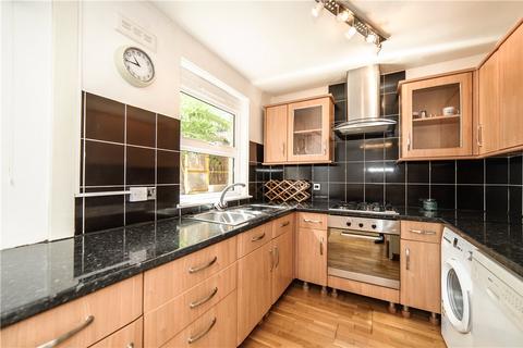 1 bedroom apartment to rent, Robertson Street, London, SW8