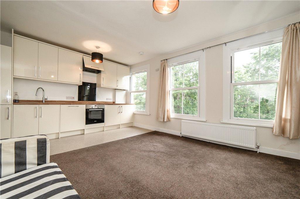 Kitchen/Reception