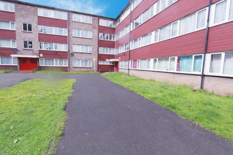 3 bedroom flat for sale, Romorantin Place, Long Eaton, NG10