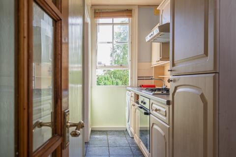 24 Windsor Place, Edinburgh, EH15 2AE