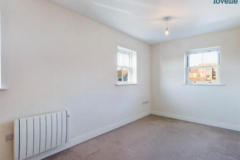 2 bedroom flat to rent, Union Street, Market Rasen, LN8