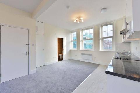 Studio to rent, Allitsen Road, London, NW8