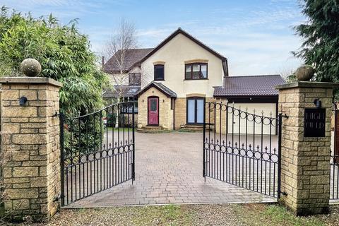 5 bedroom detached house for sale, Bridport