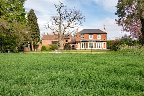 6 bedroom equestrian property for sale, Silver Street, Owston Ferry, Doncaster, North Lincs, DN9