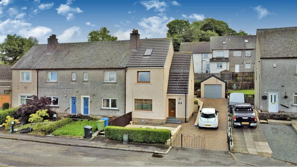 Gleniffer View, Neilston G78 3 Bed End Of Terrace House - £160,000