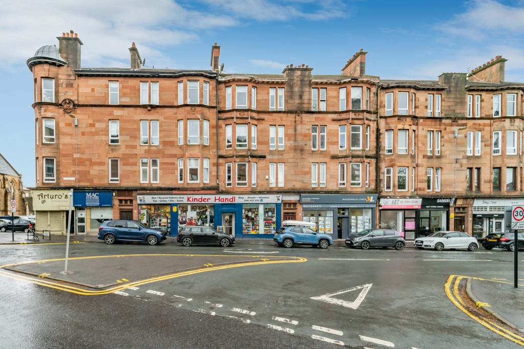Carmunnock Road, Flat 2/1, Mount... 2 bed flat £175,000
