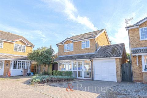 3 bedroom detached house to rent, Ganges Road, Shotley Gate, Ipswich, Suffolk, IP9