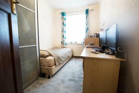 16a Castle Road, Bournemouth, BH9 1PJ
