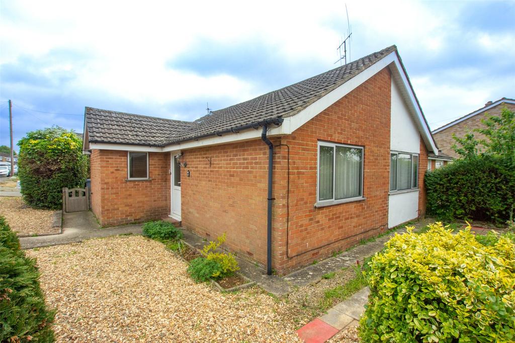 Abbey Road, Witney, OX28 2 bed detached house £1,150 pcm (£265 pw)