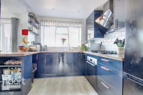 39 Brunel Road, Stevenage, SG2 0AD